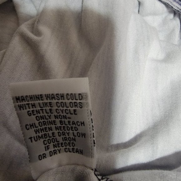 Grace Long Sleeve Workout Top with High/Low styling  - Size XLarge - Picture 14 of 14